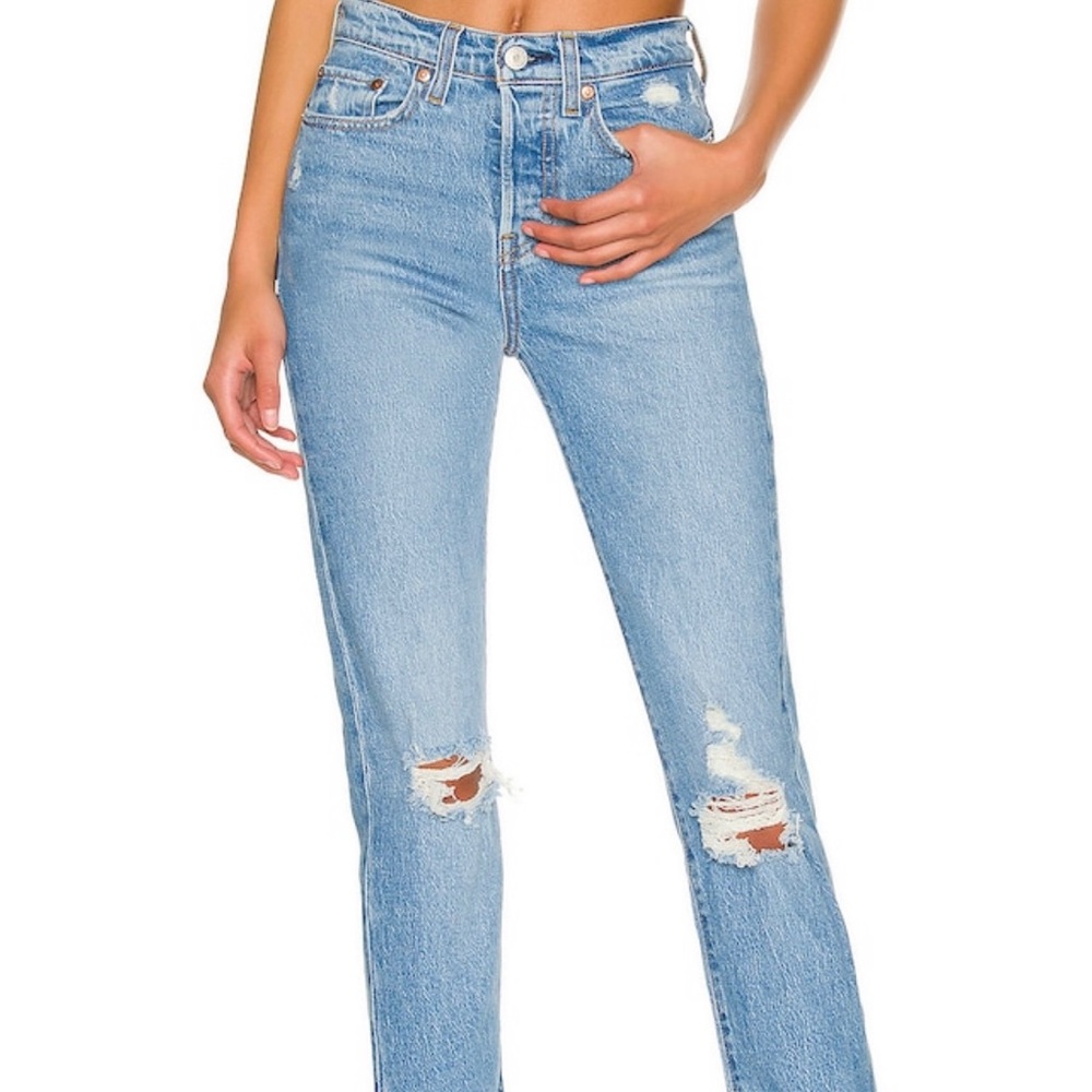 LEVI’s Wedgie ankle jean 26
